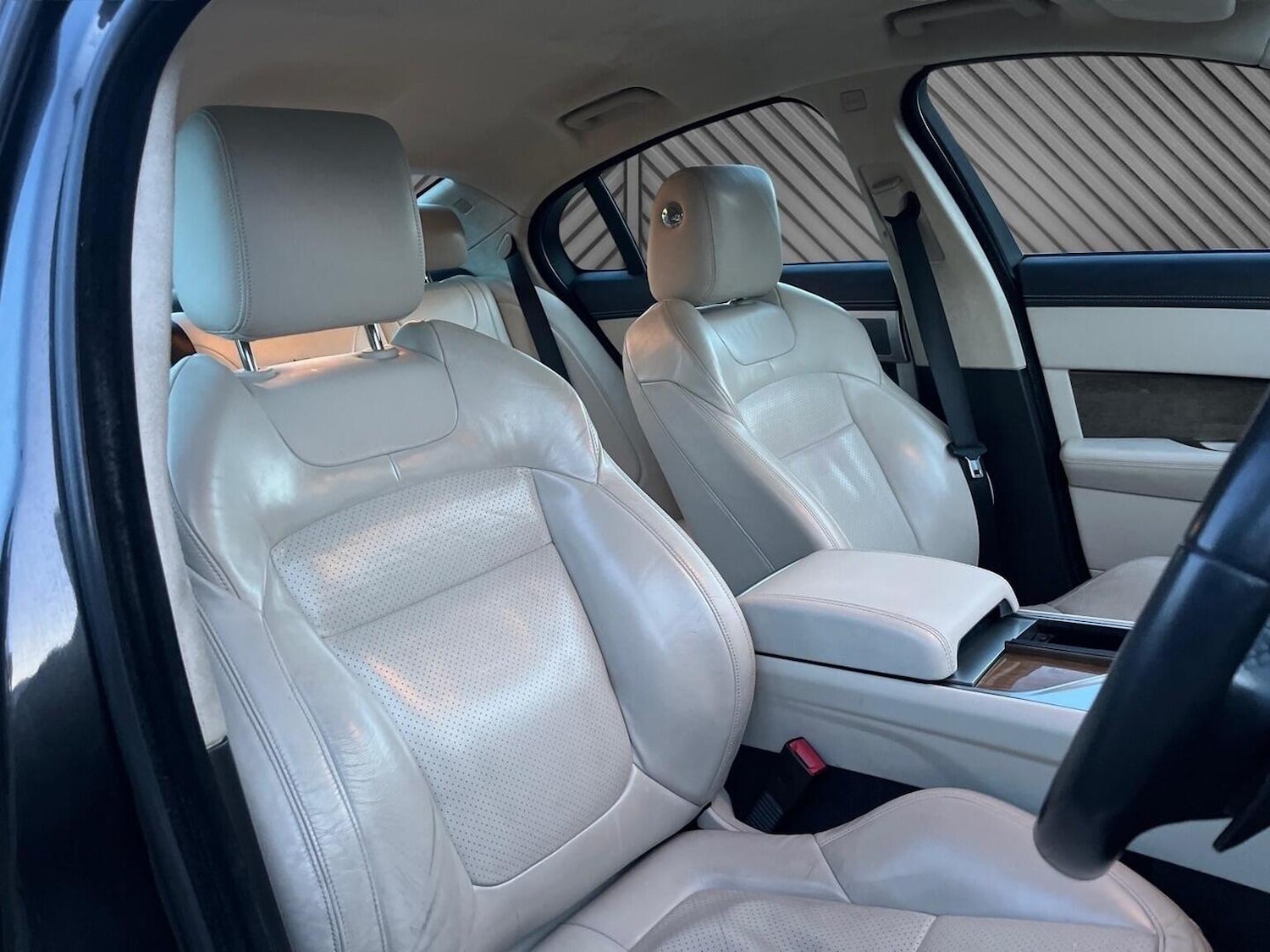 Used Jaguar XF 2013 for sale - 77162317: Photo 15