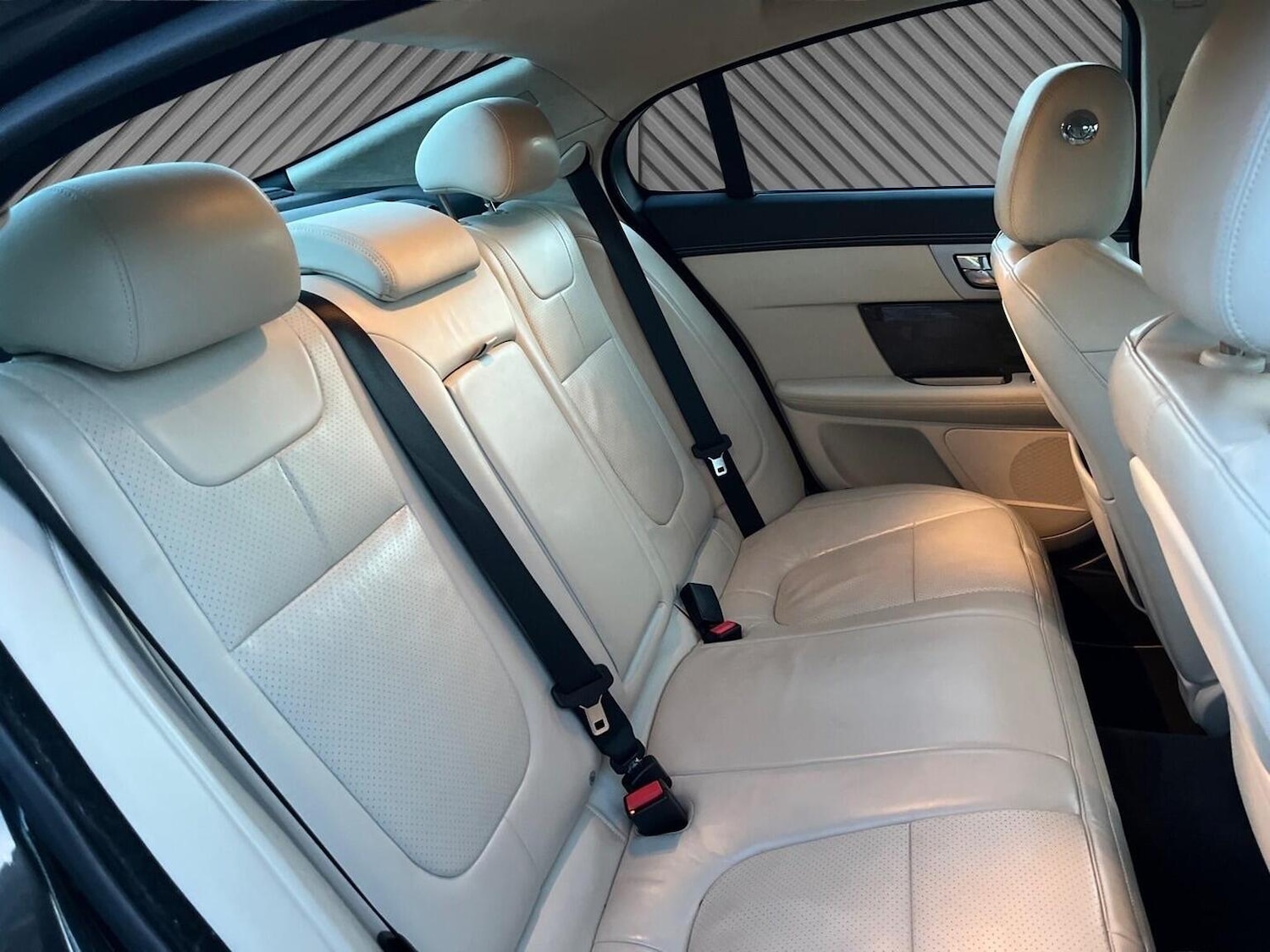 Used Jaguar XF 2013 for sale - 77162317: Photo 18