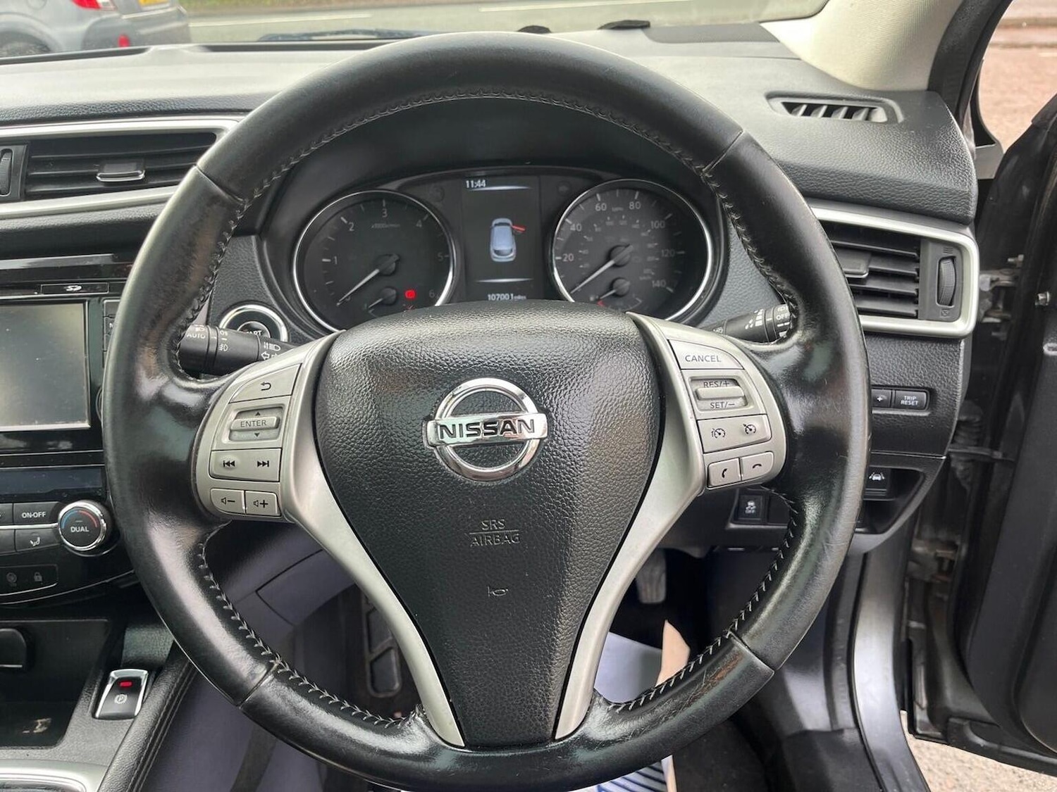 Used Nissan Qashqai 2015 for sale - 77237021: Photo 23