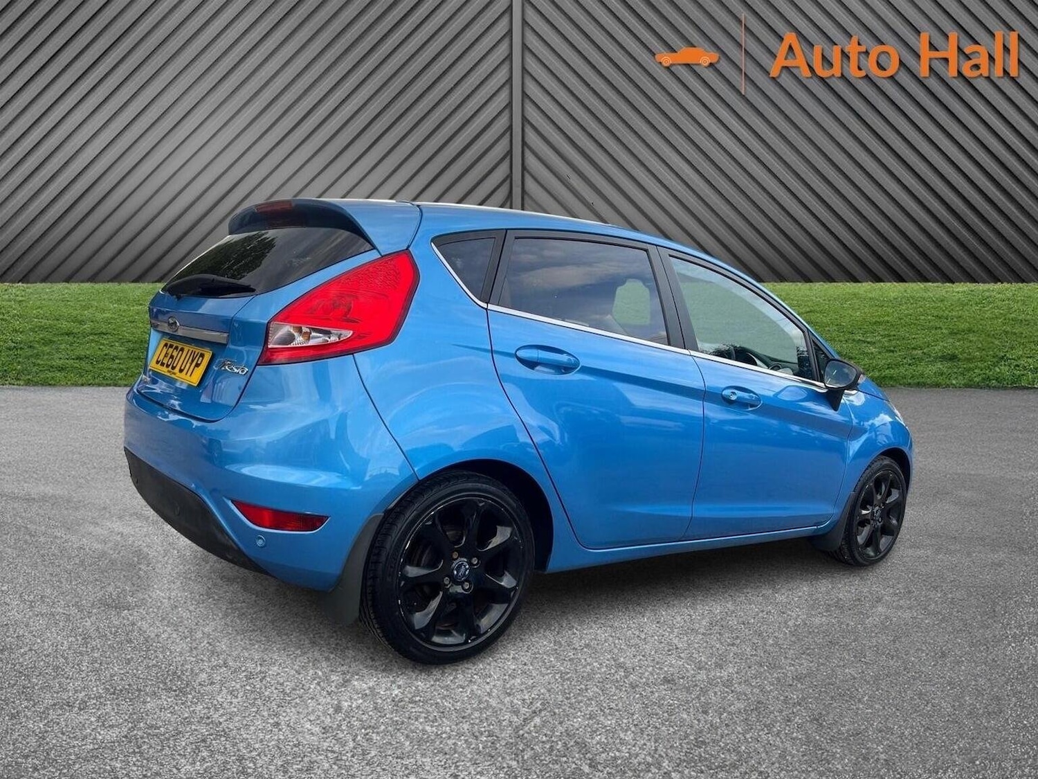 Used Ford Fiesta 2010 for sale - 76605859: Photo 11