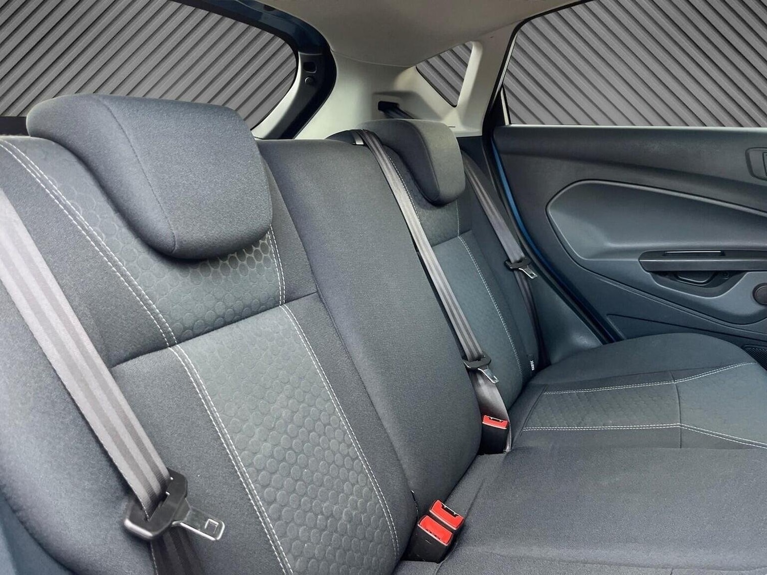 Used Ford Fiesta 2010 for sale - 76605859: Photo 20