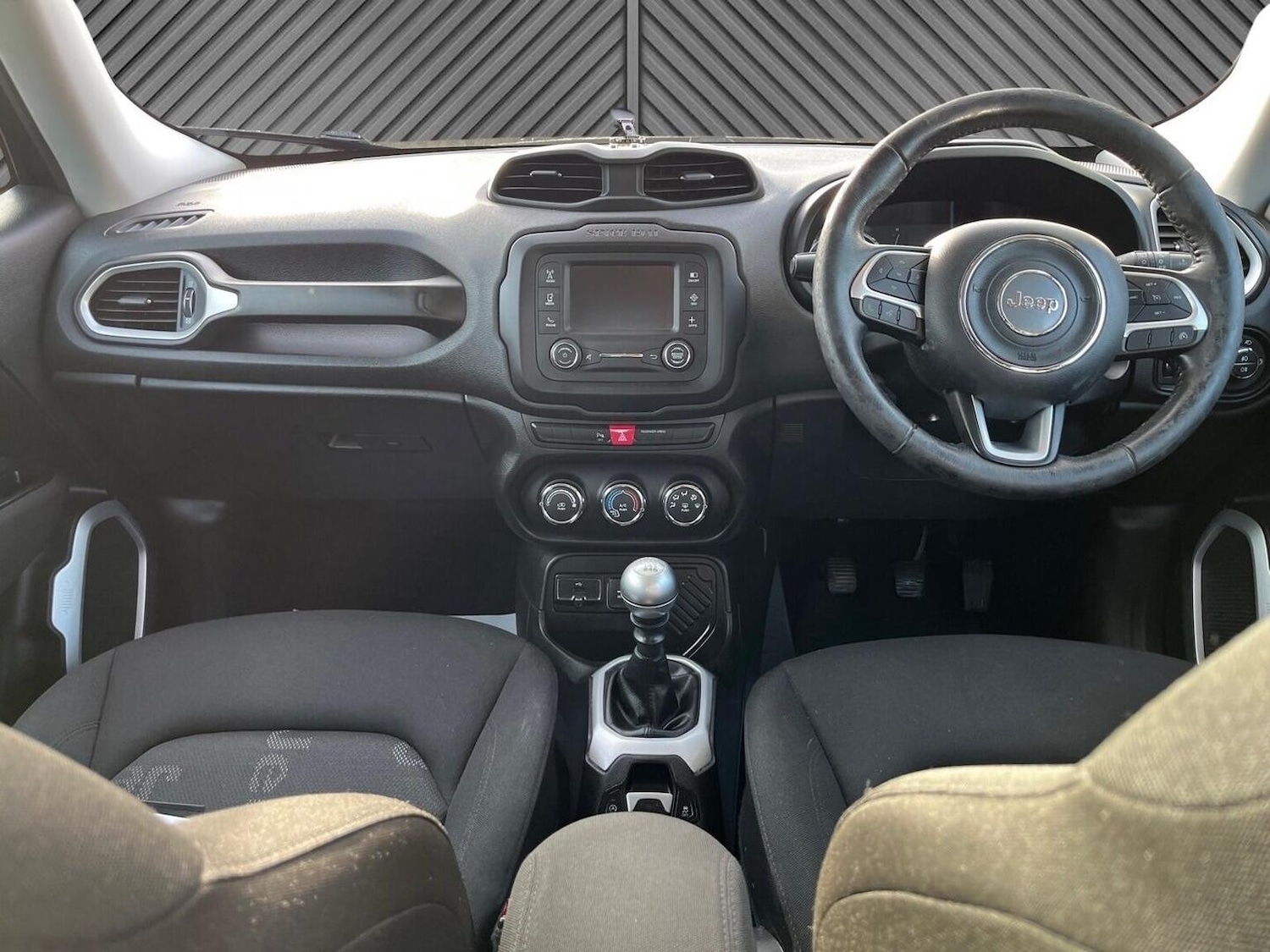 Used Jeep Renegade 2017 for sale - 76848674: Photo 14