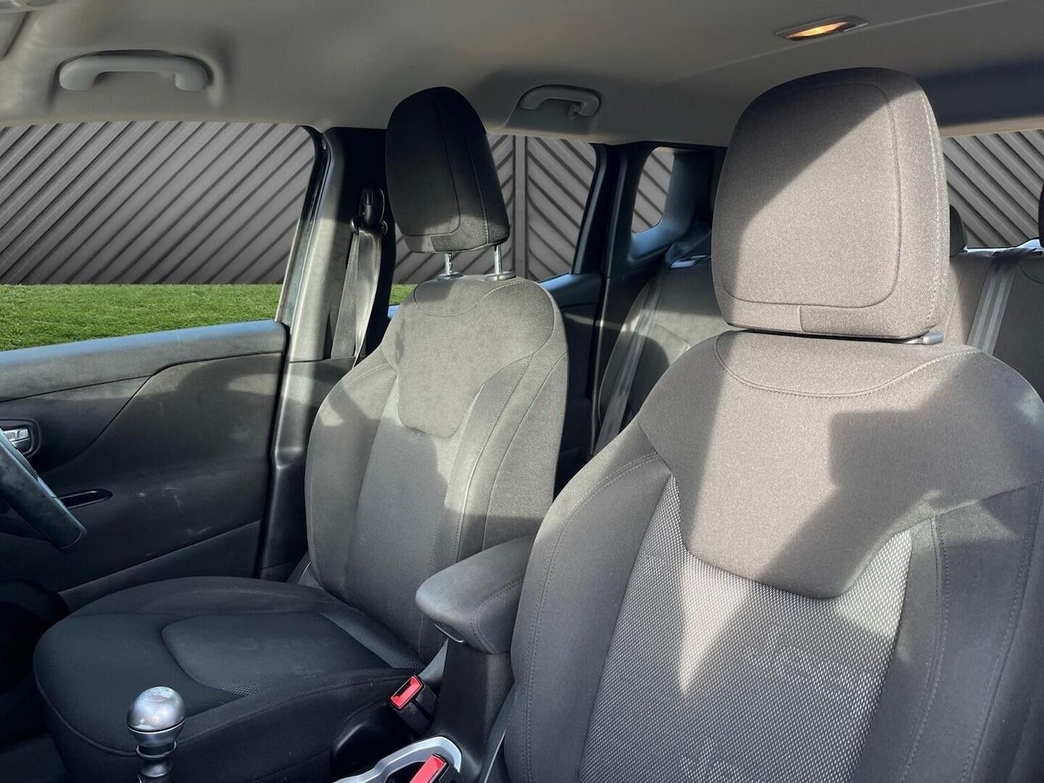 Used Jeep Renegade 2017 for sale - 76848674: Photo 17