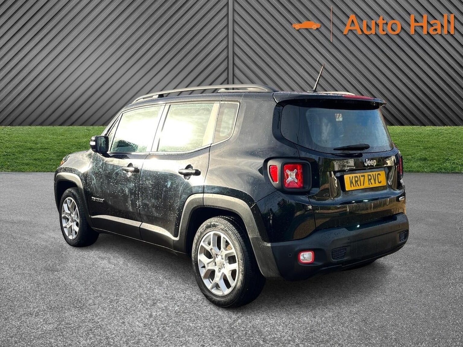 Used Jeep Renegade 2017 for sale - 76848674: Photo 4