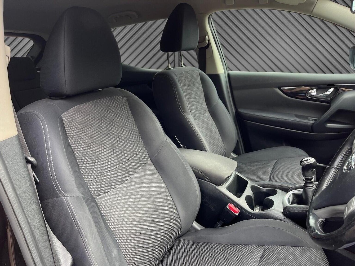 Used Nissan Qashqai 2016 for sale - 76605716: Photo 16