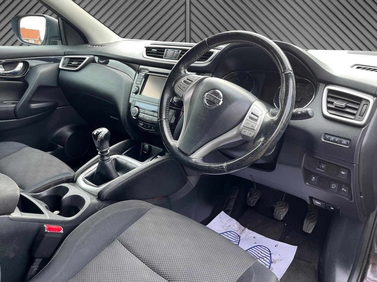 Used Nissan Qashqai 2016 for sale - 76605716: Photo 17