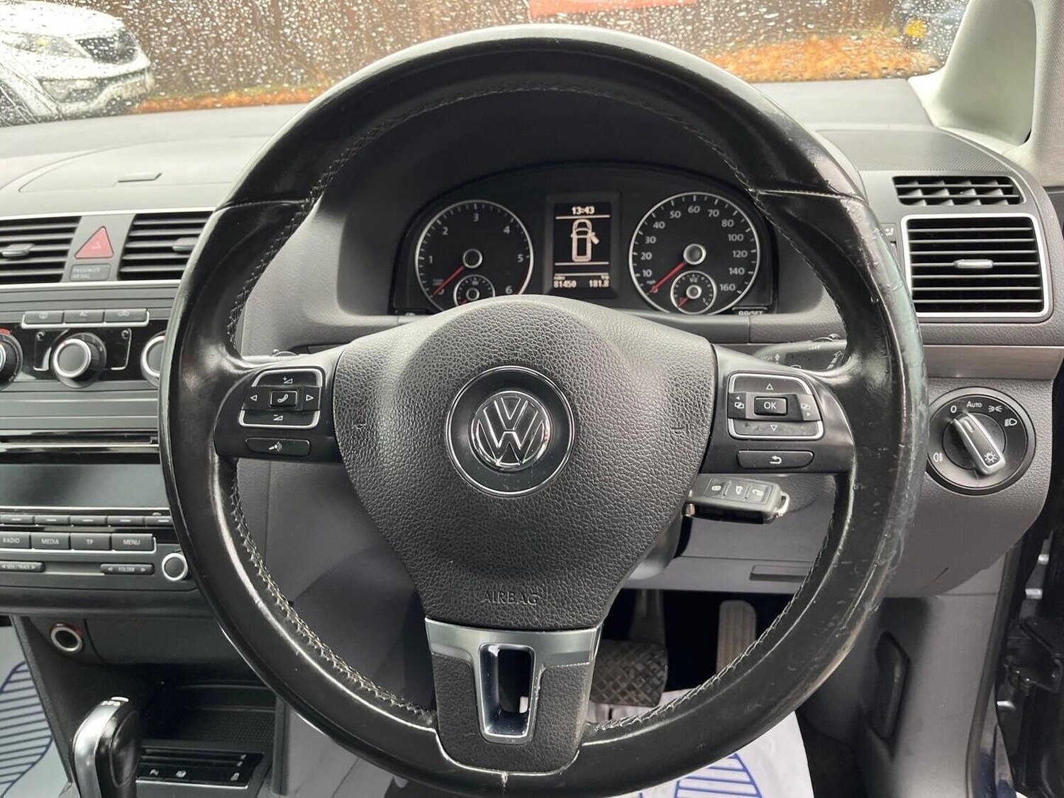 Used Volkswagen Touran 2012 for sale - 76605862: Photo 25