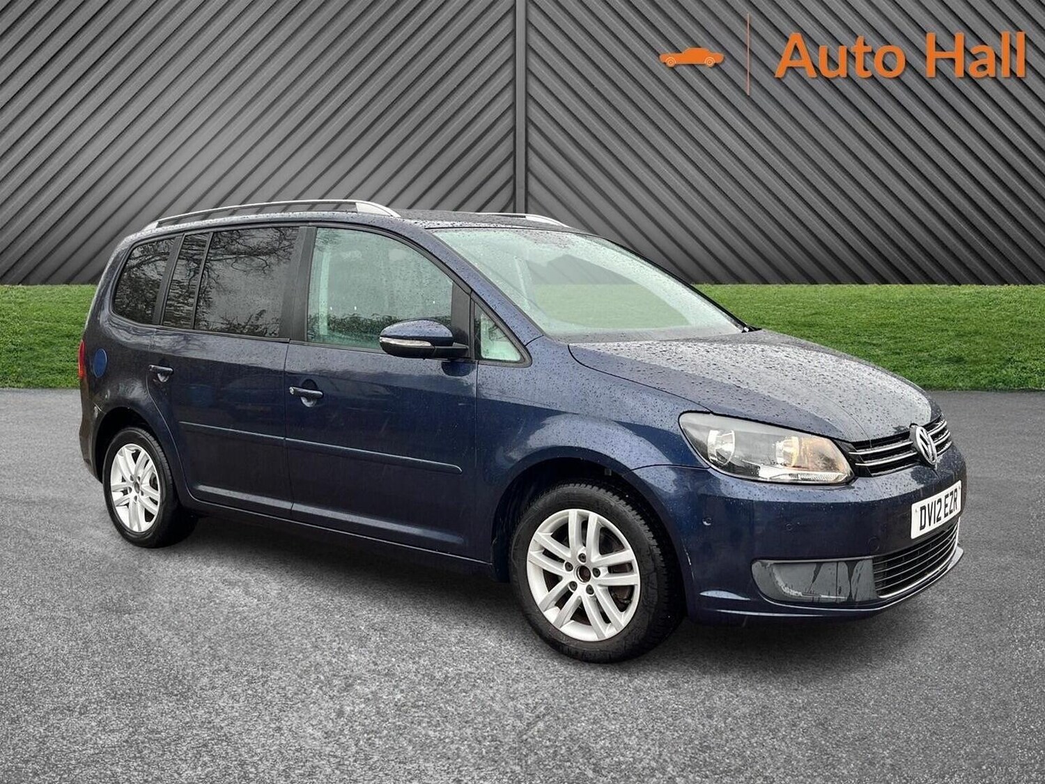 Used Volkswagen Touran 2012 for sale - 76605862: Photo 5