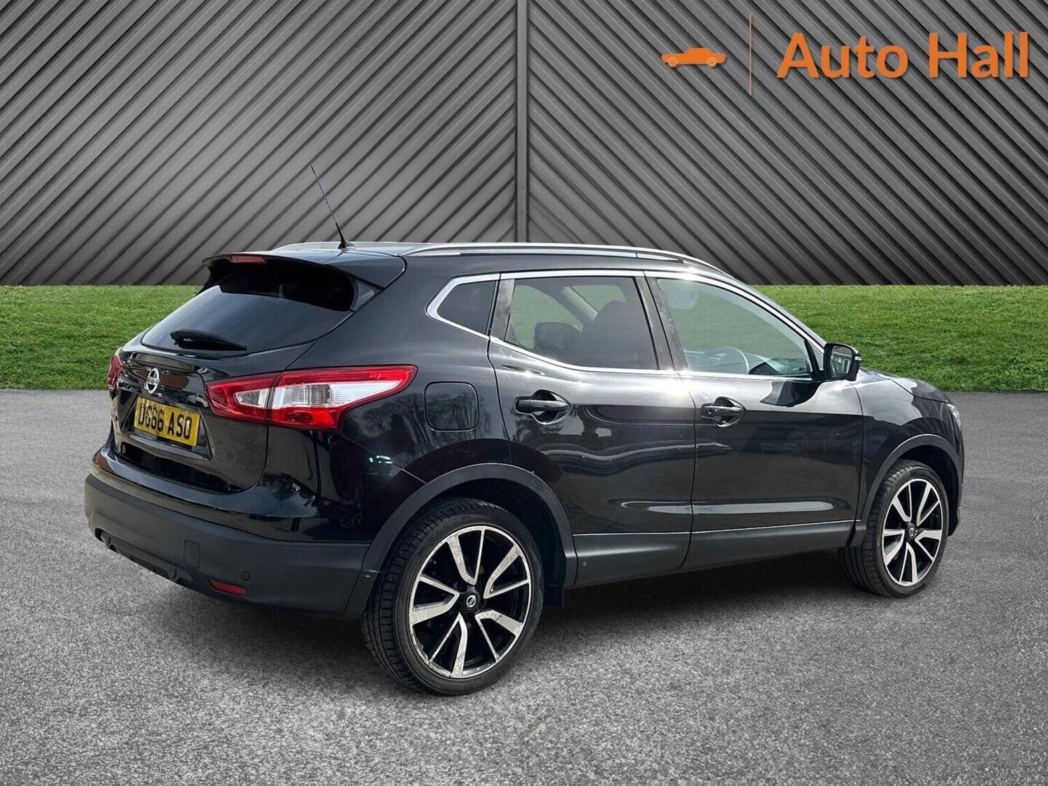 Used Nissan Qashqai 2016 for sale - 78182845: Photo 11