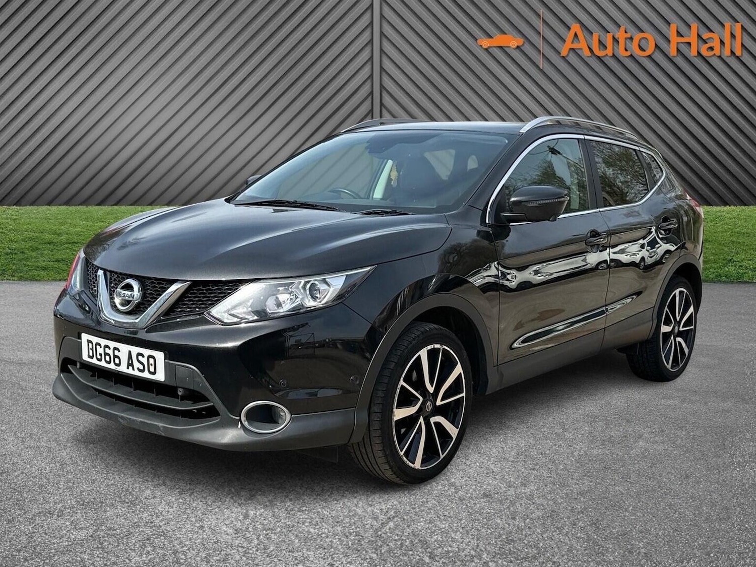 Used Nissan Qashqai 2016 for sale - 78182845: Photo 3