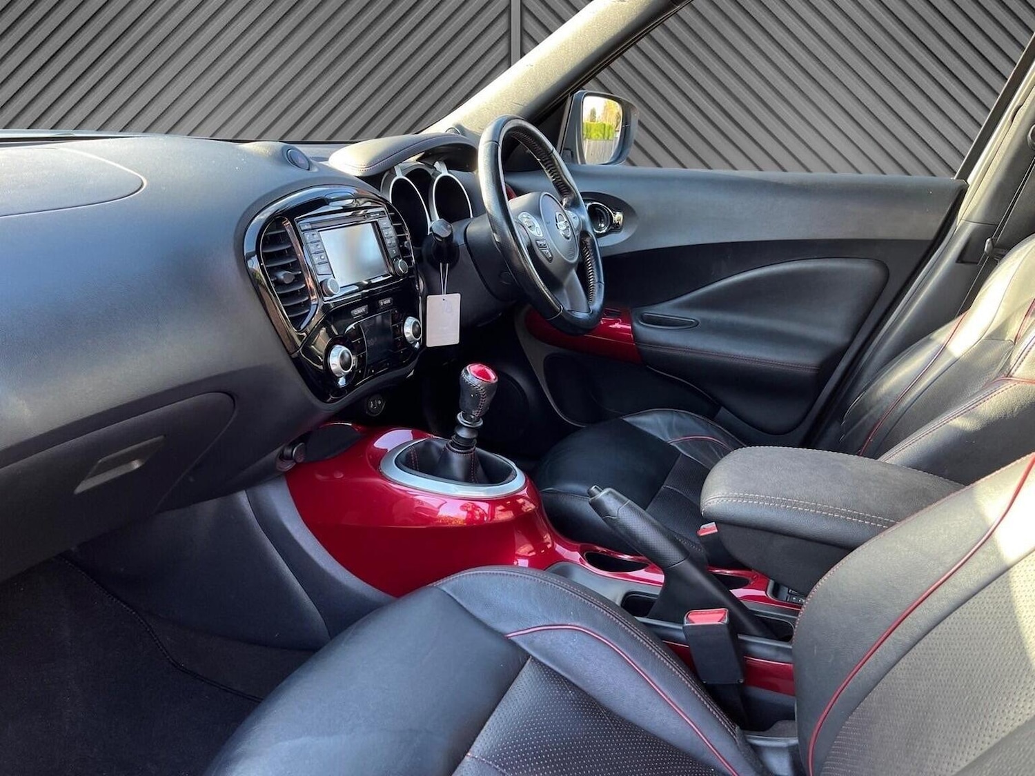 Used Nissan Juke 2015 for sale - 76896952: Photo 16