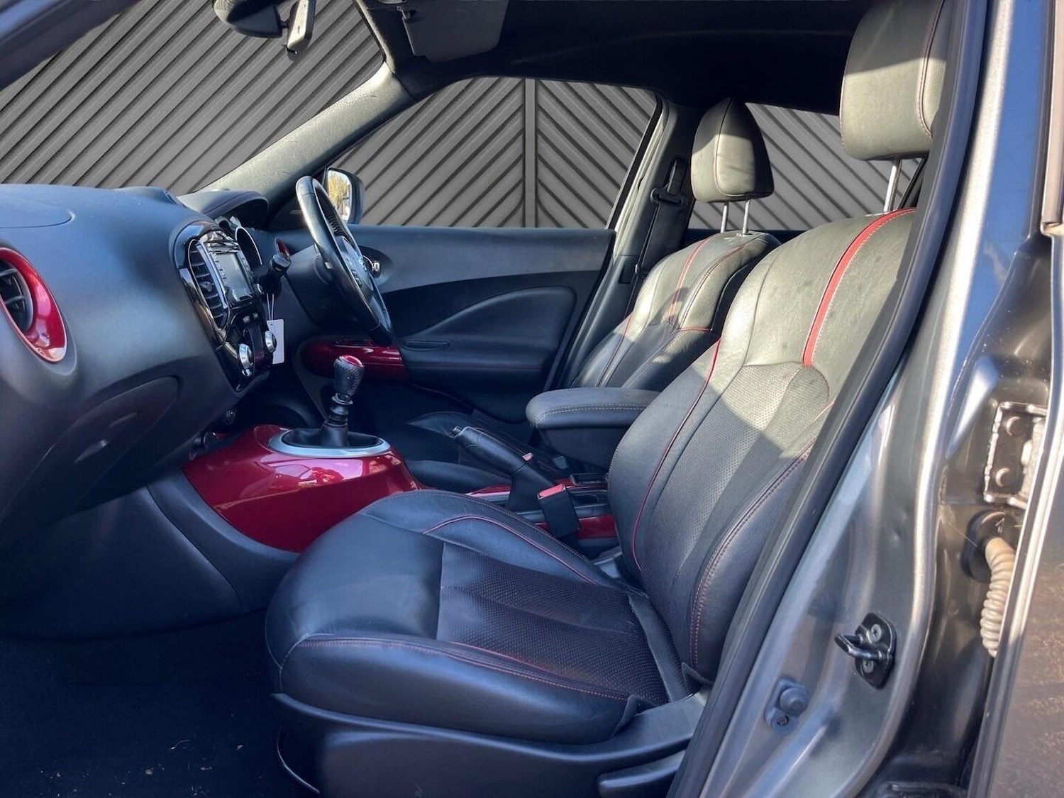 Used Nissan Juke 2015 for sale - 76896952: Photo 18