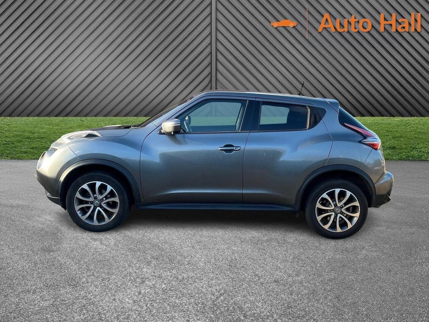 Used Nissan Juke 2015 for sale - 76896952: Photo 5