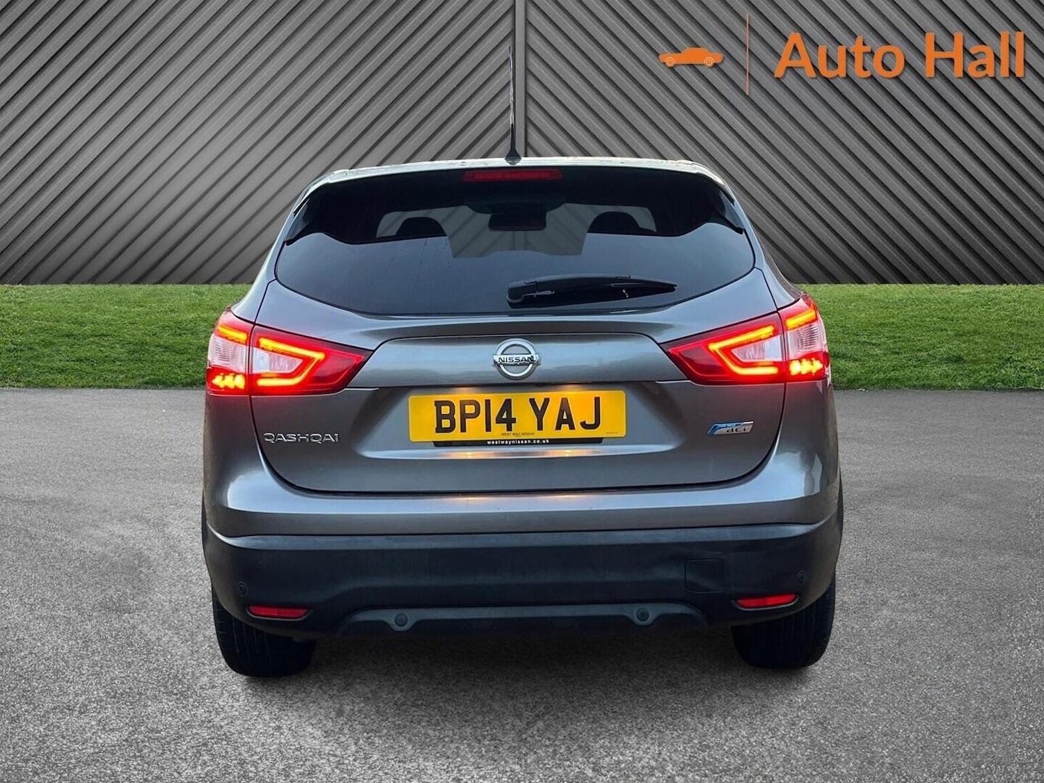 Used Nissan Qashqai 2014 for sale - 76837091: Photo 9