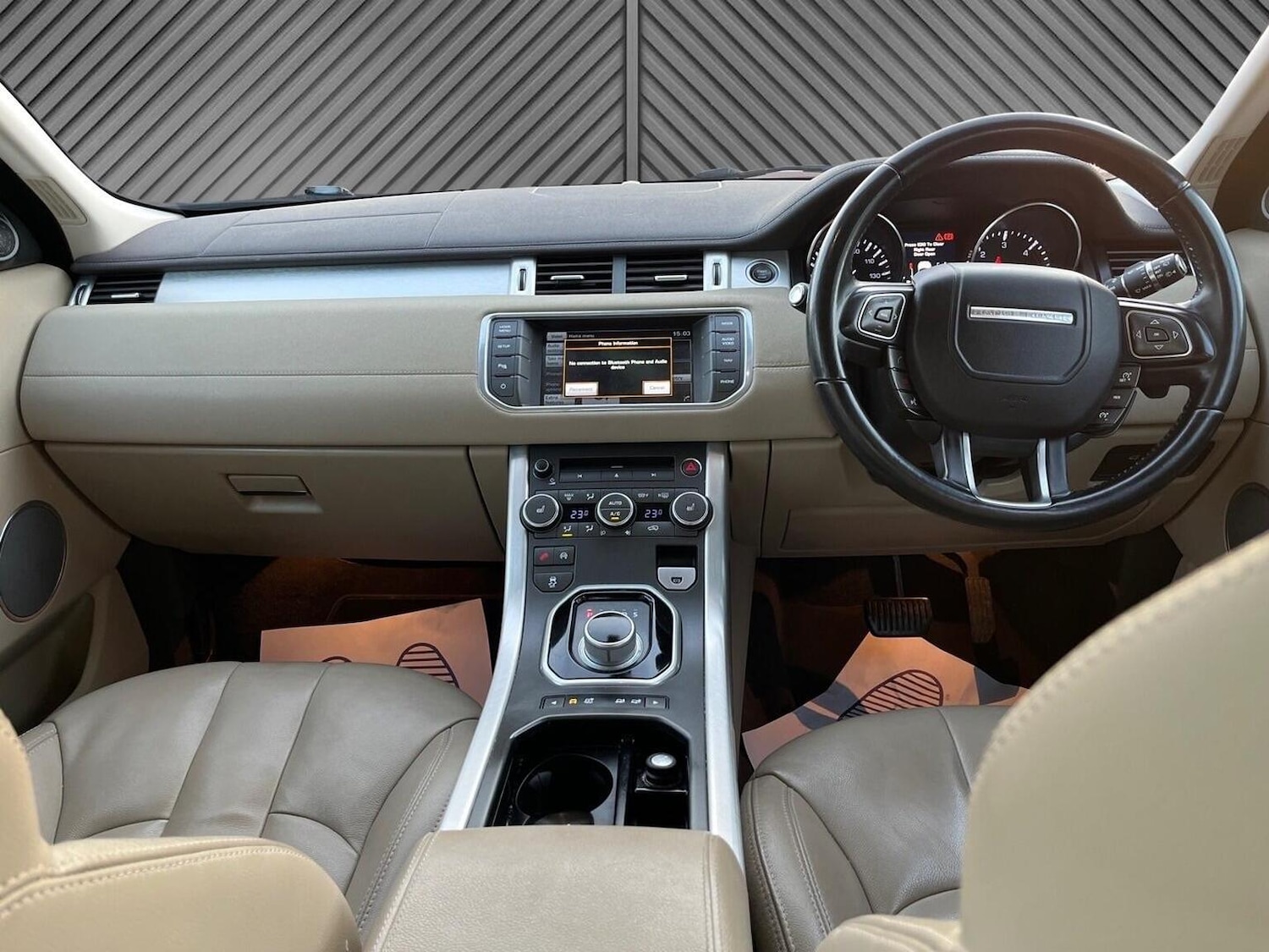 Used Land Rover Range Rover Evoque 2015 for sale - 76935358: Photo 15