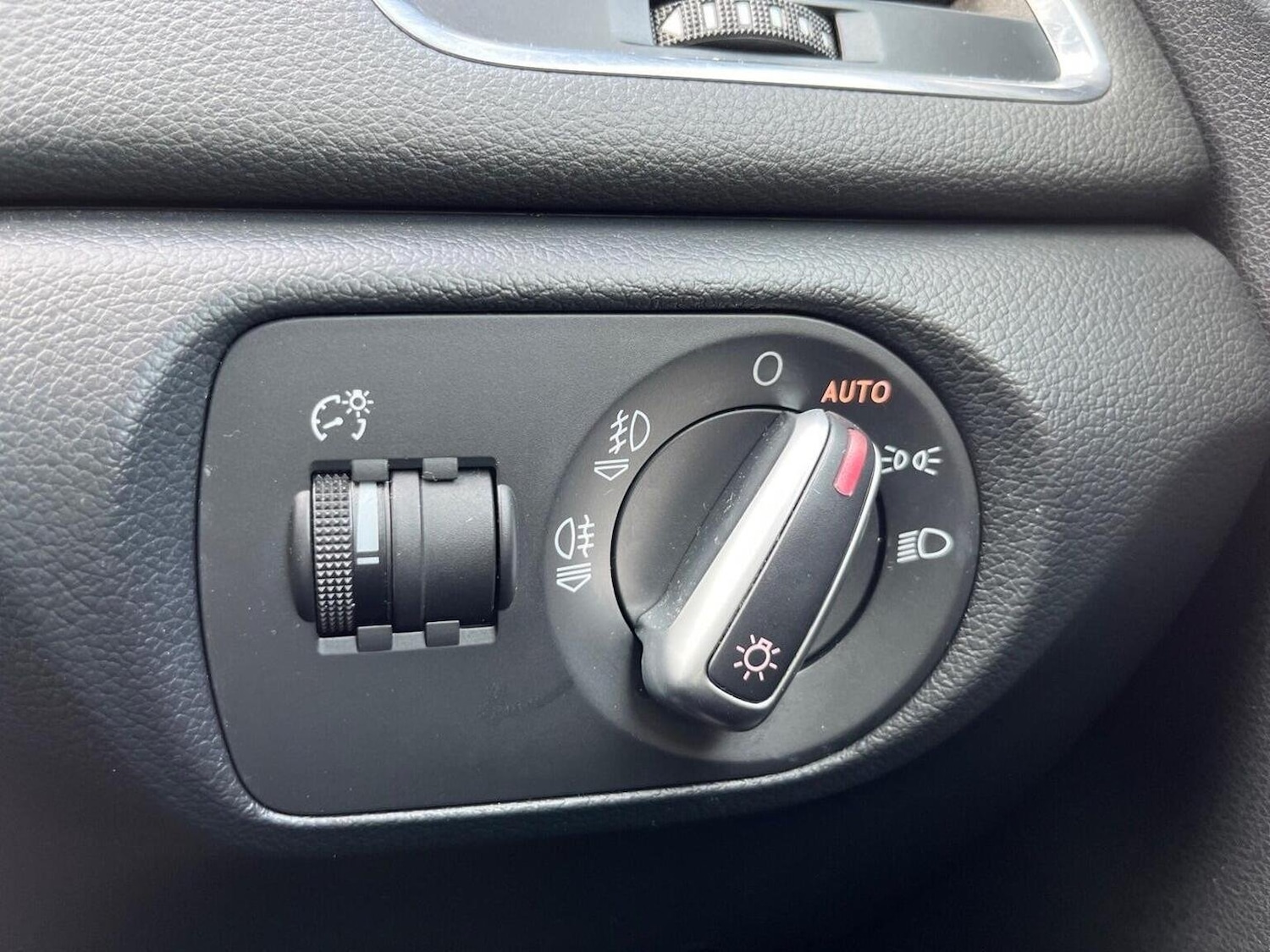 Used Audi Q3 2012 for sale - 76793268: Photo 20