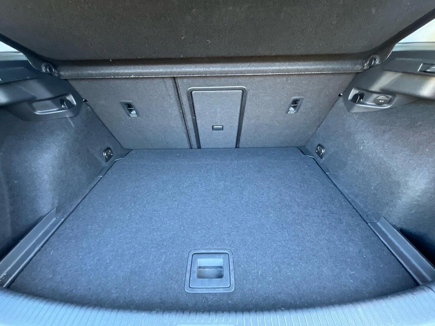 Used Volkswagen Golf 2013 for sale - 78155438: Photo 23