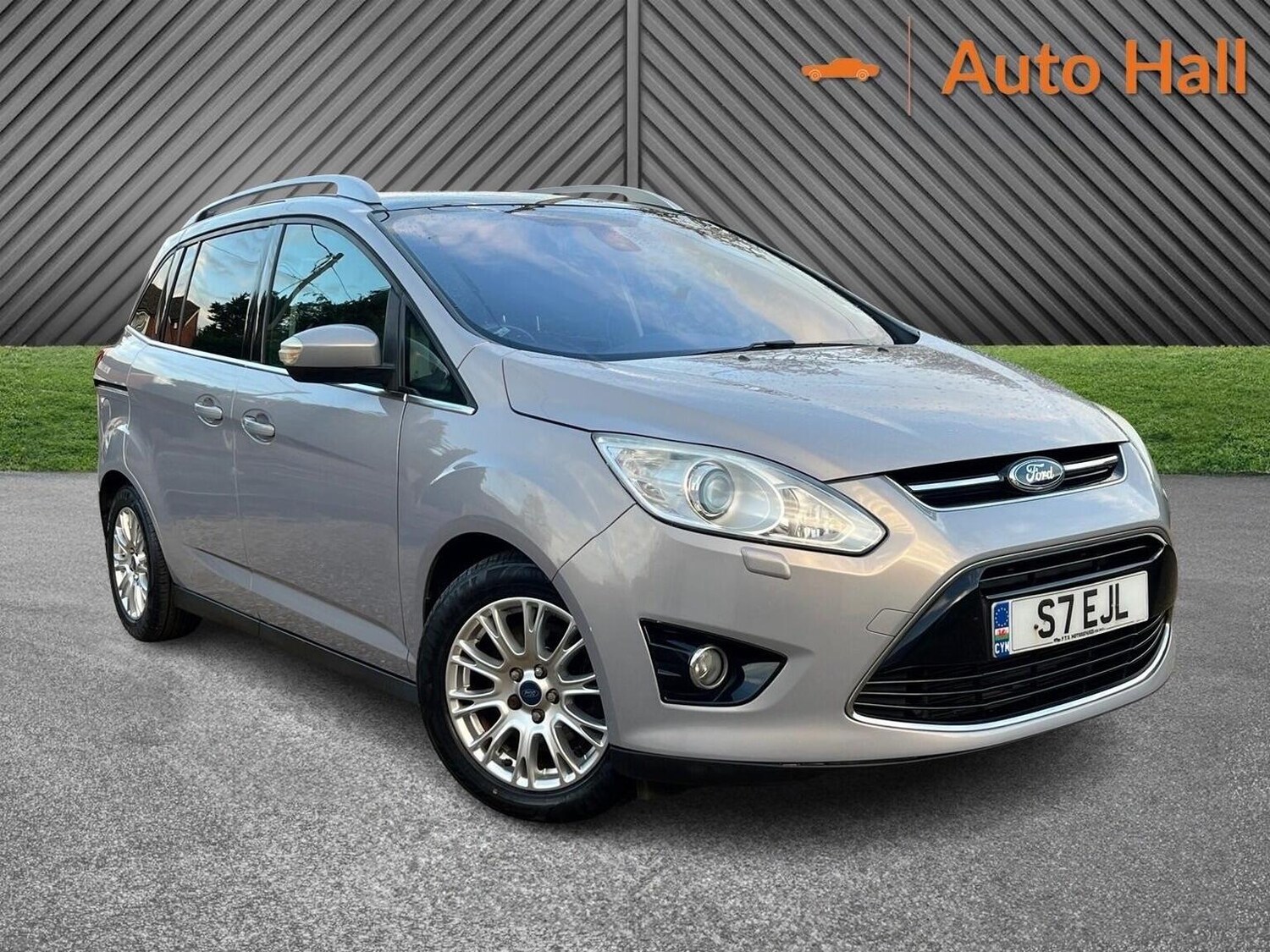 Used Ford Grand C-Max 2011 for sale - 76605639: Photo 1