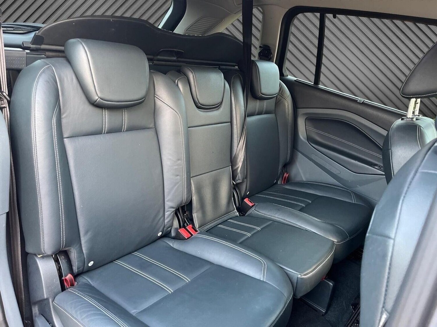 Used Ford Grand C-Max 2011 for sale - 76605639: Photo 16