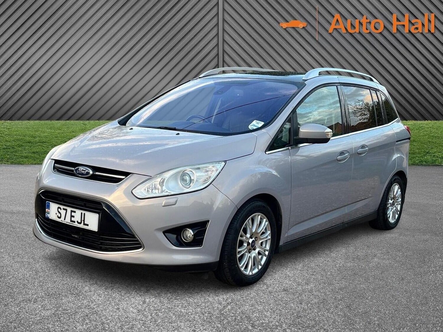 Used Ford Grand C-Max 2011 for sale - 76605639: Photo 3