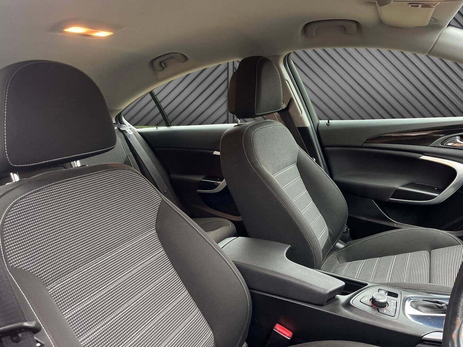 Used Vauxhall Insignia 2011 for sale - 77370598: Photo 12