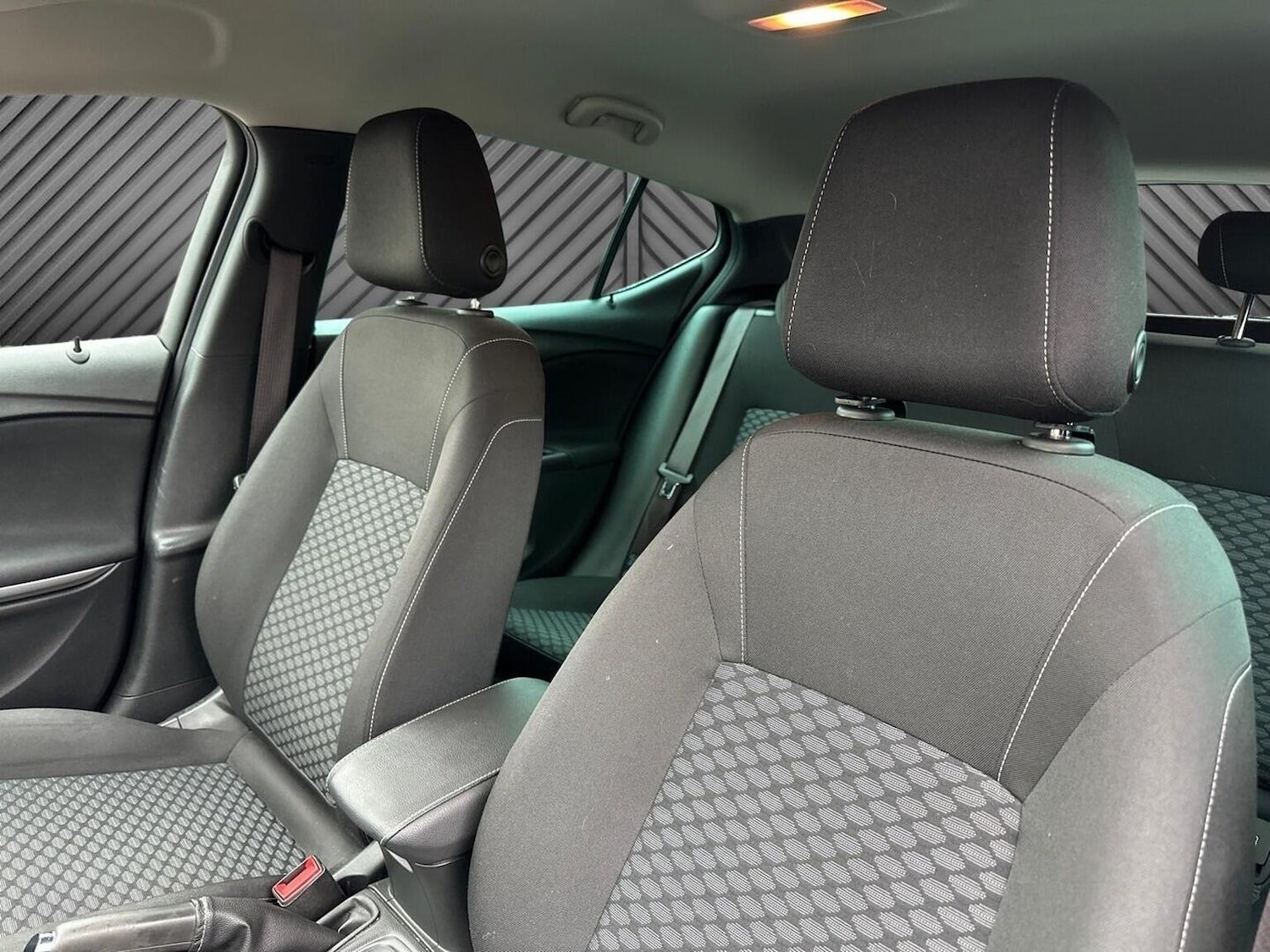 Used Vauxhall Astra 2019 for sale - 77508601: Photo 28