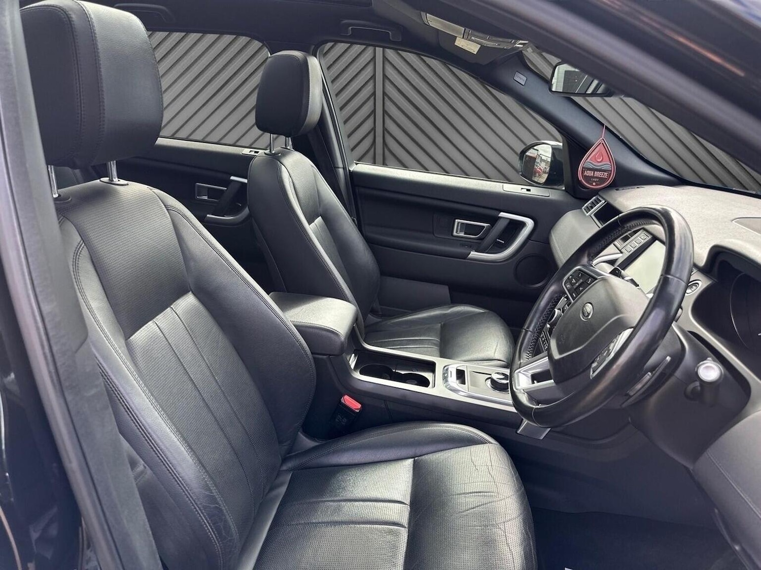 Used Land Rover Discovery Sport 2018 for sale - 78098185: Photo 14