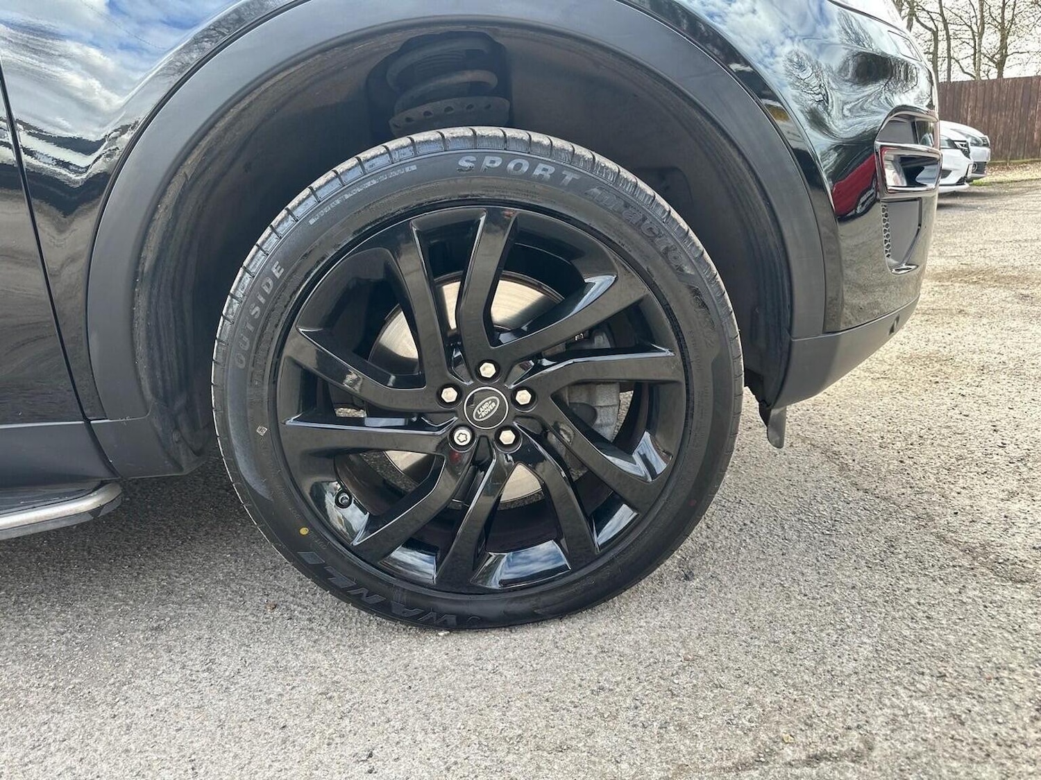 Used Land Rover Discovery Sport 2018 for sale - 78098185: Photo 23