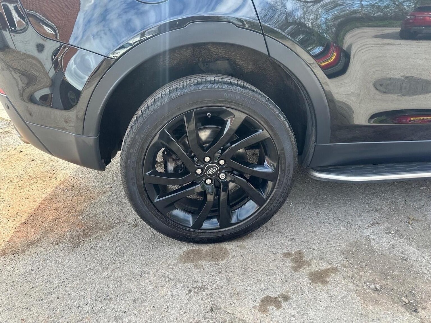 Used Land Rover Discovery Sport 2018 for sale - 78098185: Photo 24