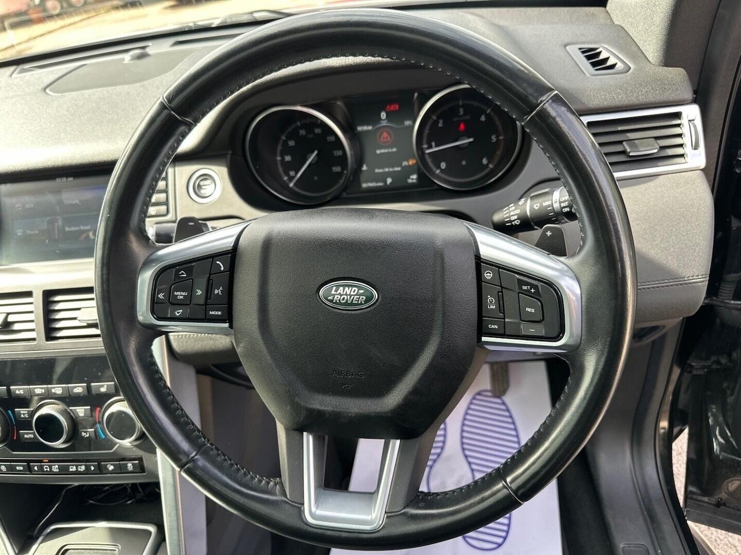 Used Land Rover Discovery Sport 2018 for sale - 78098185: Photo 28