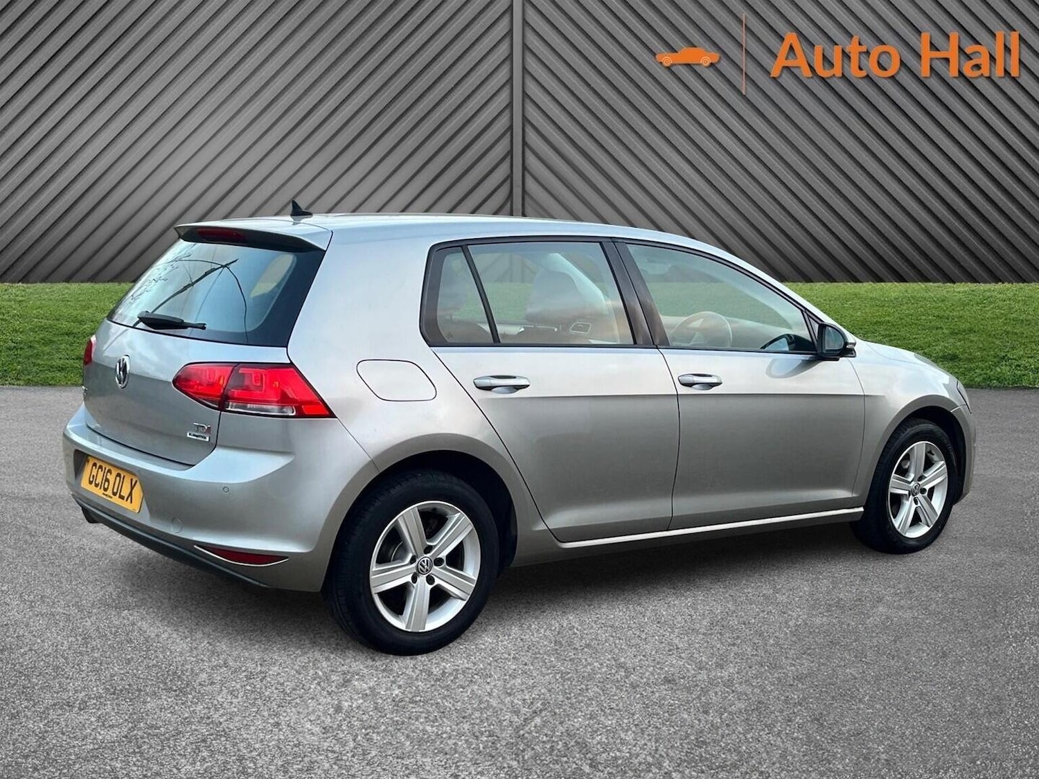 Used Volkswagen Golf 2016 for sale - 76951114: Photo 11