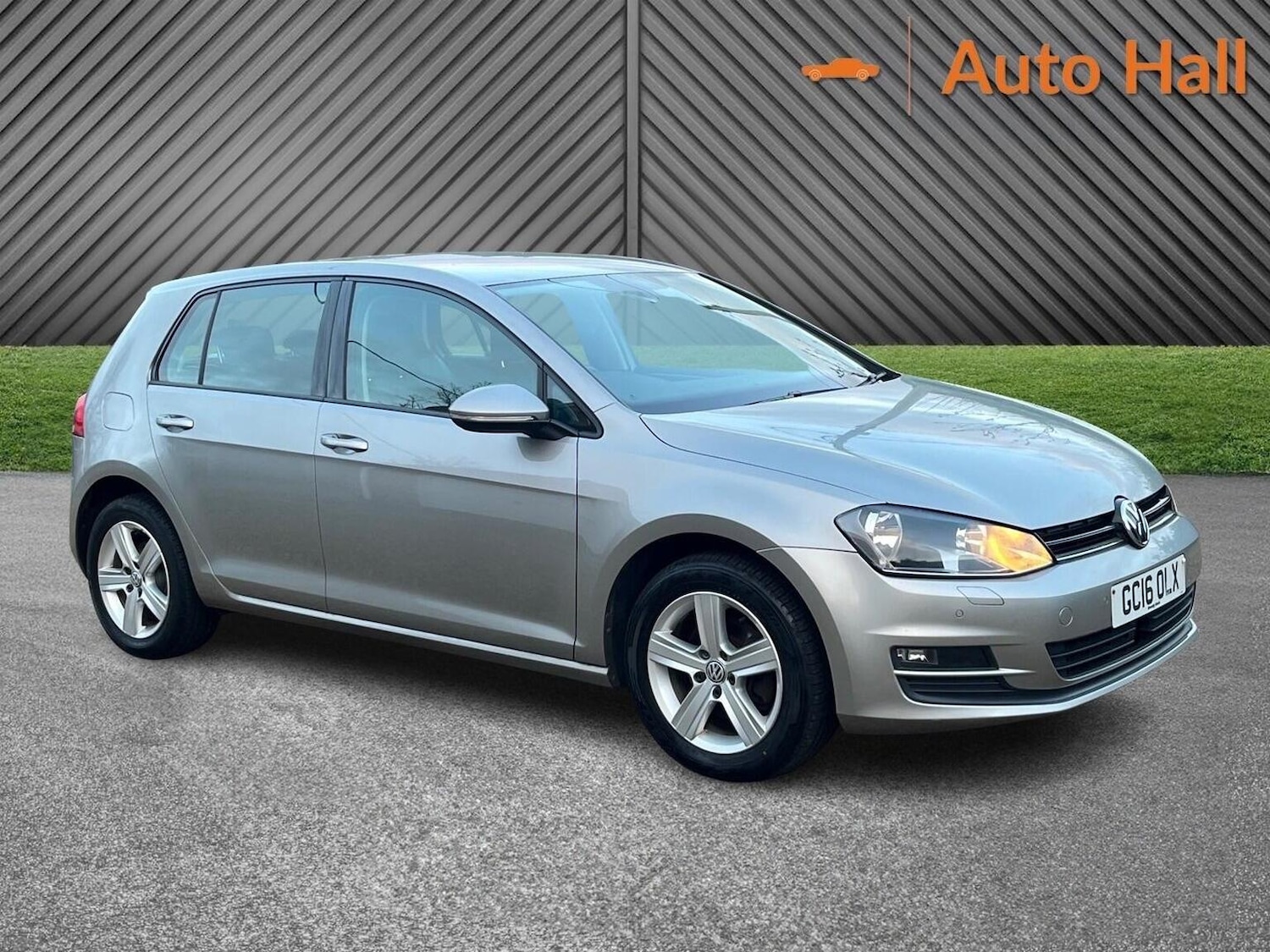 Used Volkswagen Golf 2016 for sale - 76951114: Photo 5