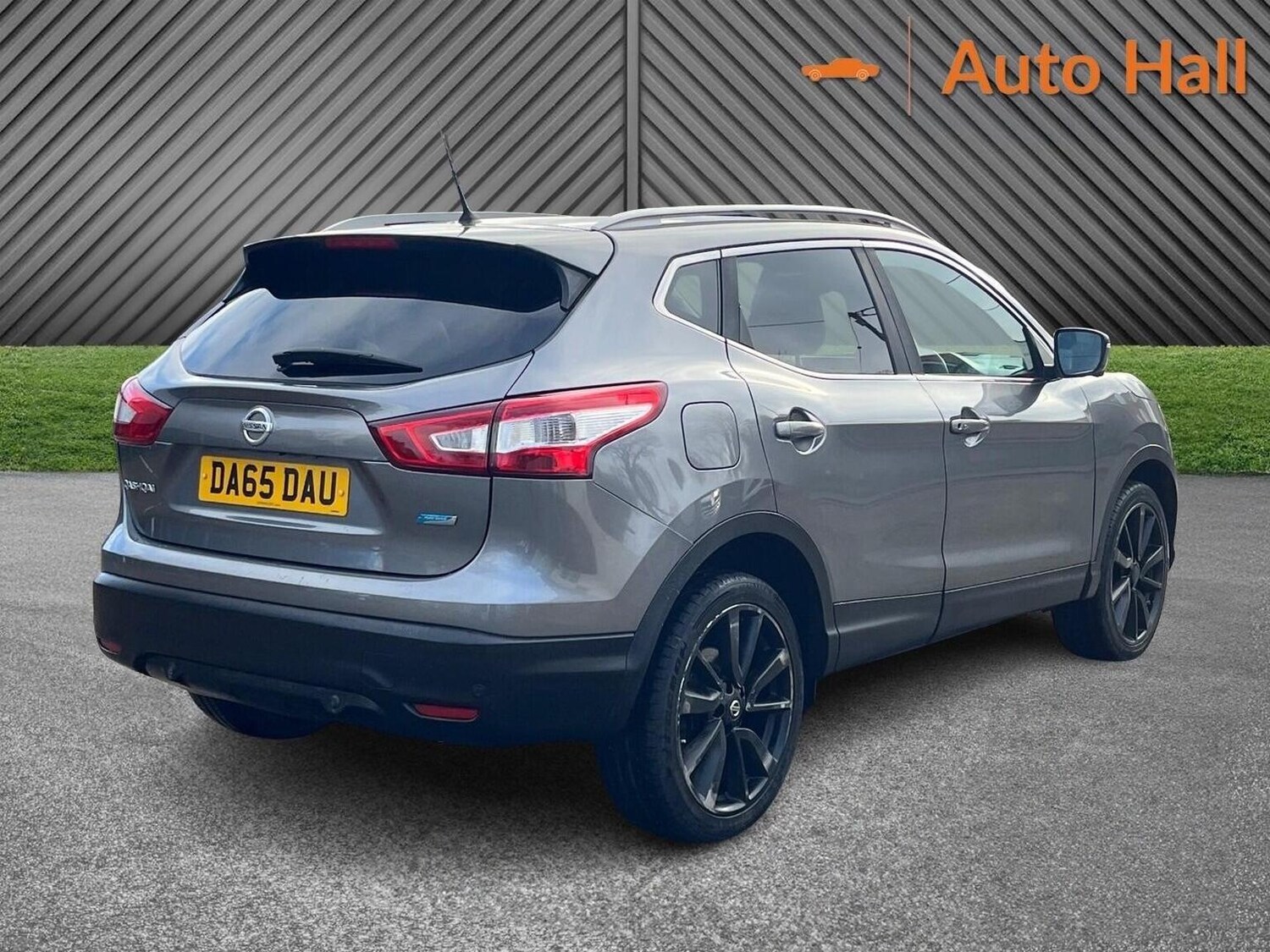 Used Nissan Qashqai 2015 for sale - 77807126: Photo 11