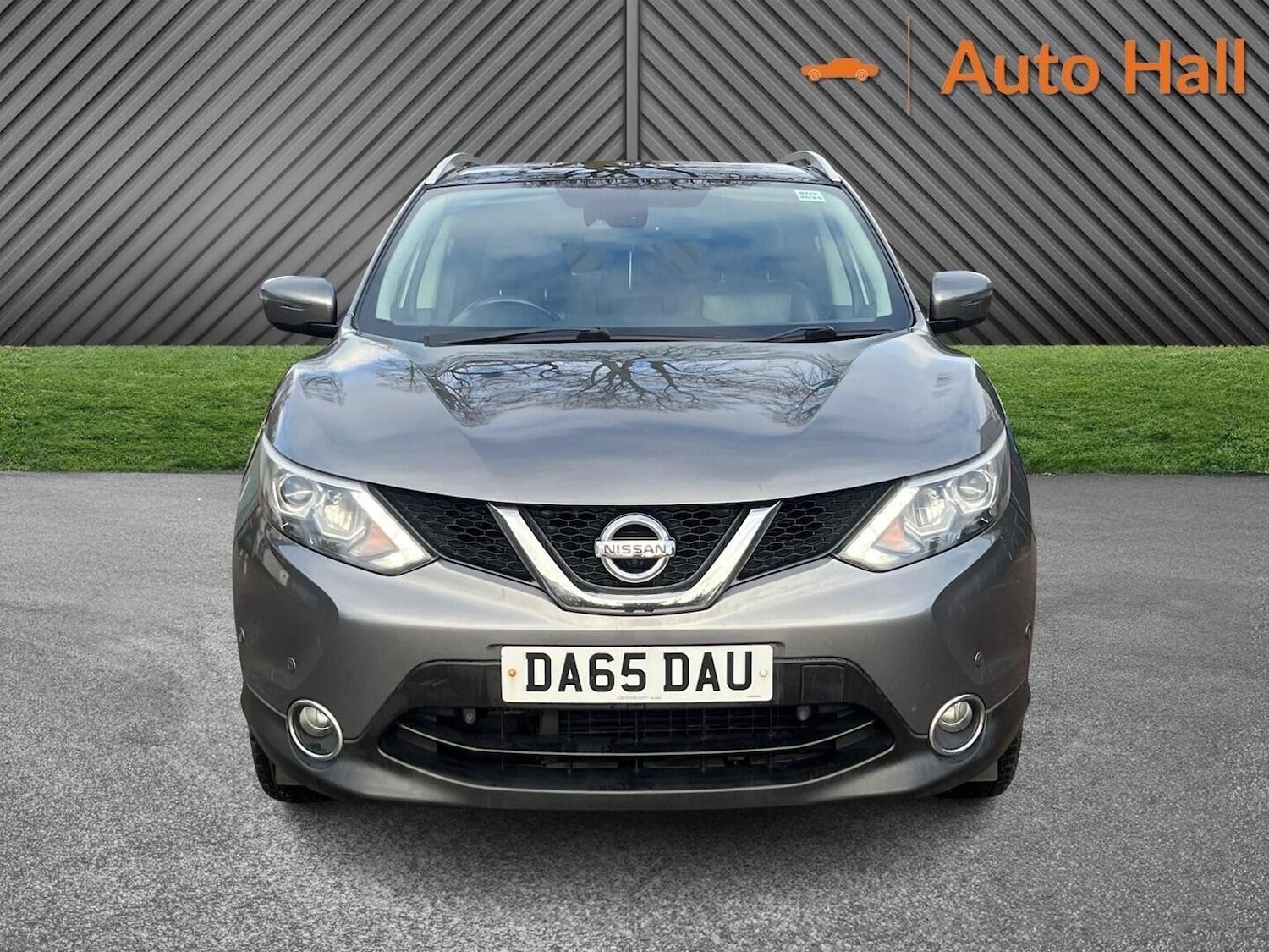 Used Nissan Qashqai 2015 for sale - 77807126: Photo 2