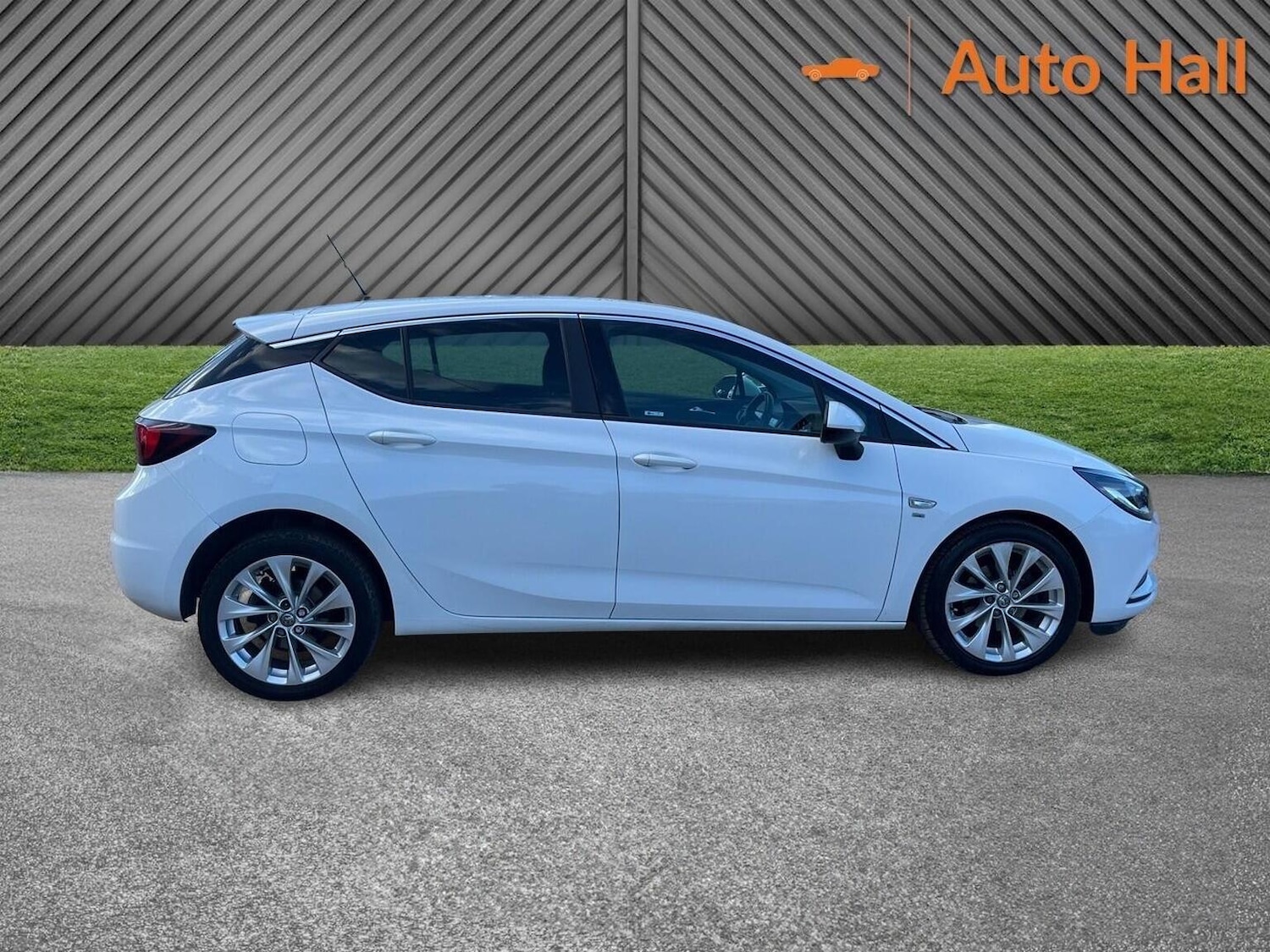 Used Vauxhall Astra 2017 for sale - 77891644: Photo 10