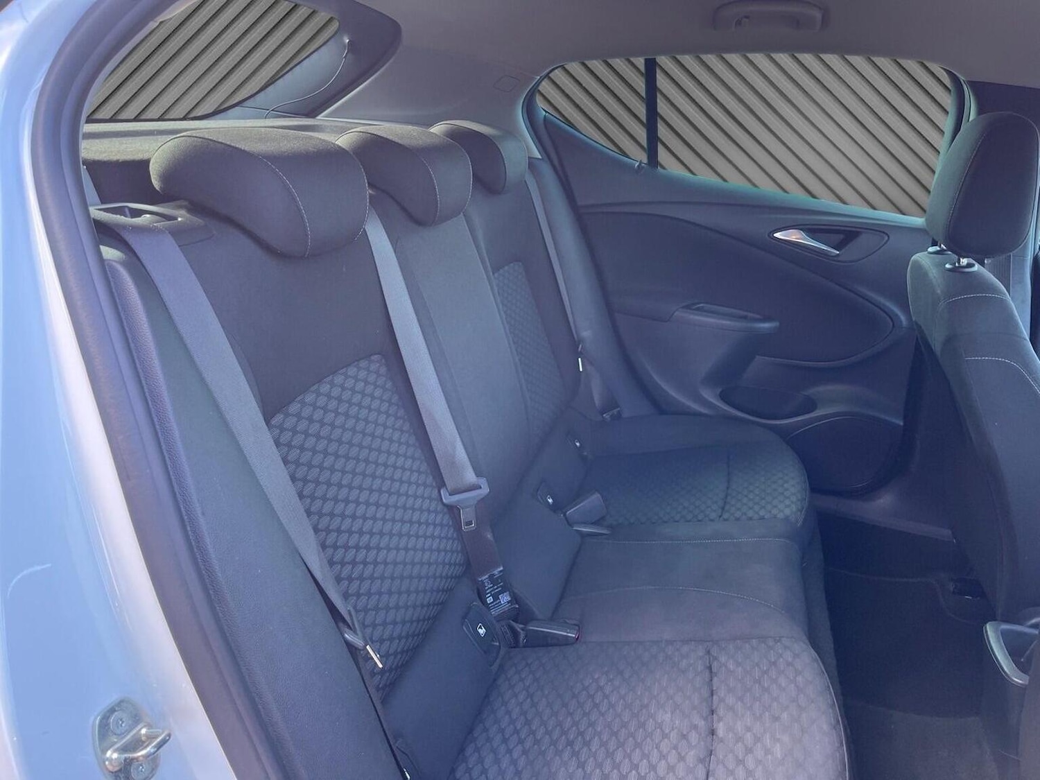 Used Vauxhall Astra 2017 for sale - 77891644: Photo 17