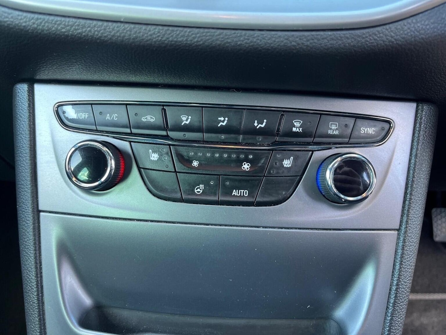 Used Vauxhall Astra 2017 for sale - 77891644: Photo 20