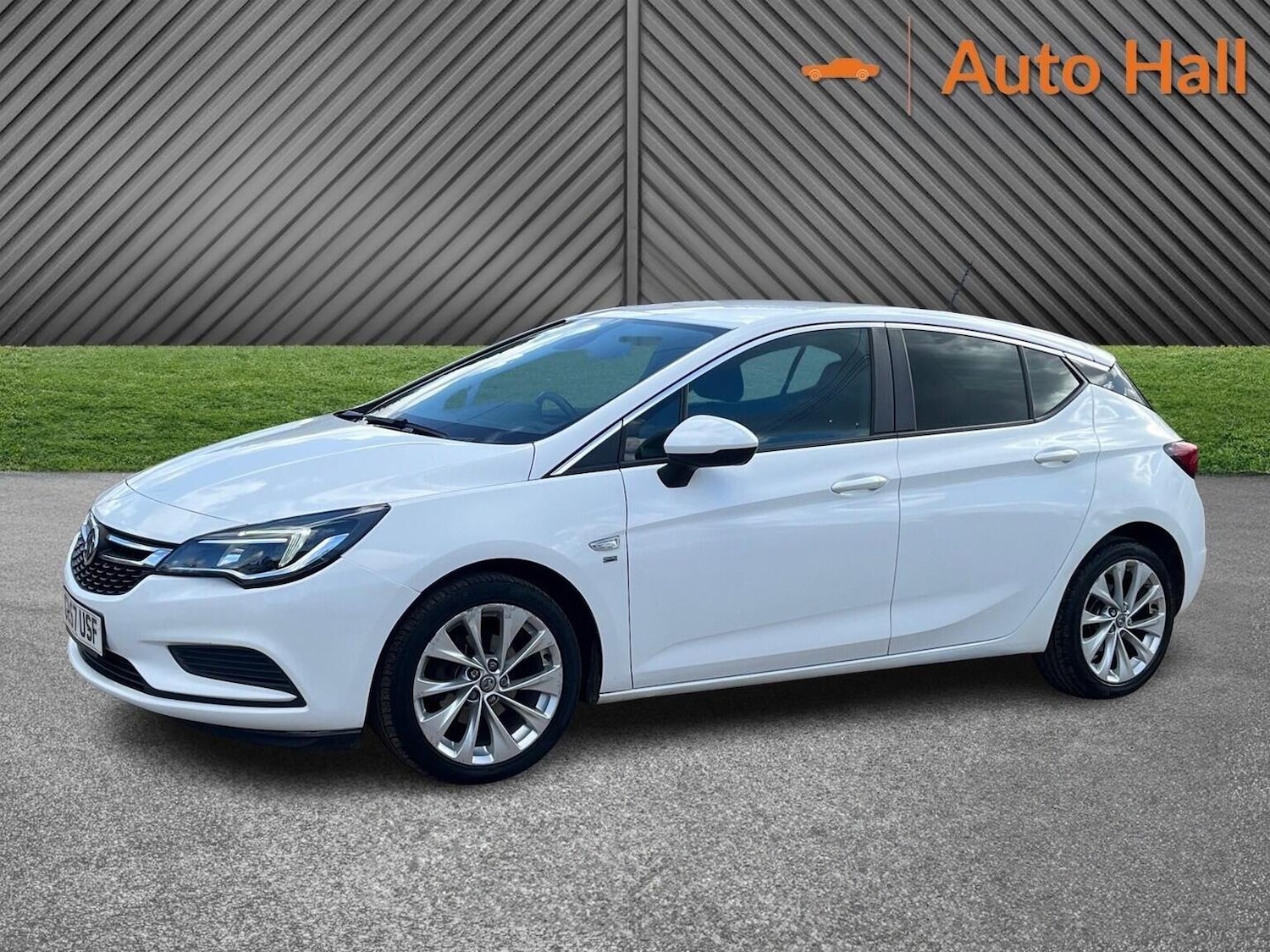 Used Vauxhall Astra 2017 for sale - 77891644: Photo 3