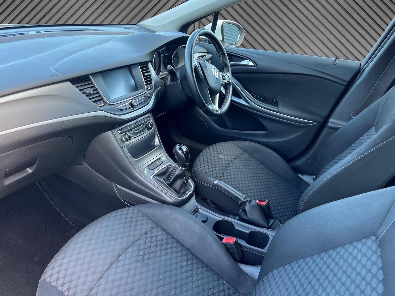 Used Vauxhall Astra 2017 for sale - 77891644: Photo 30