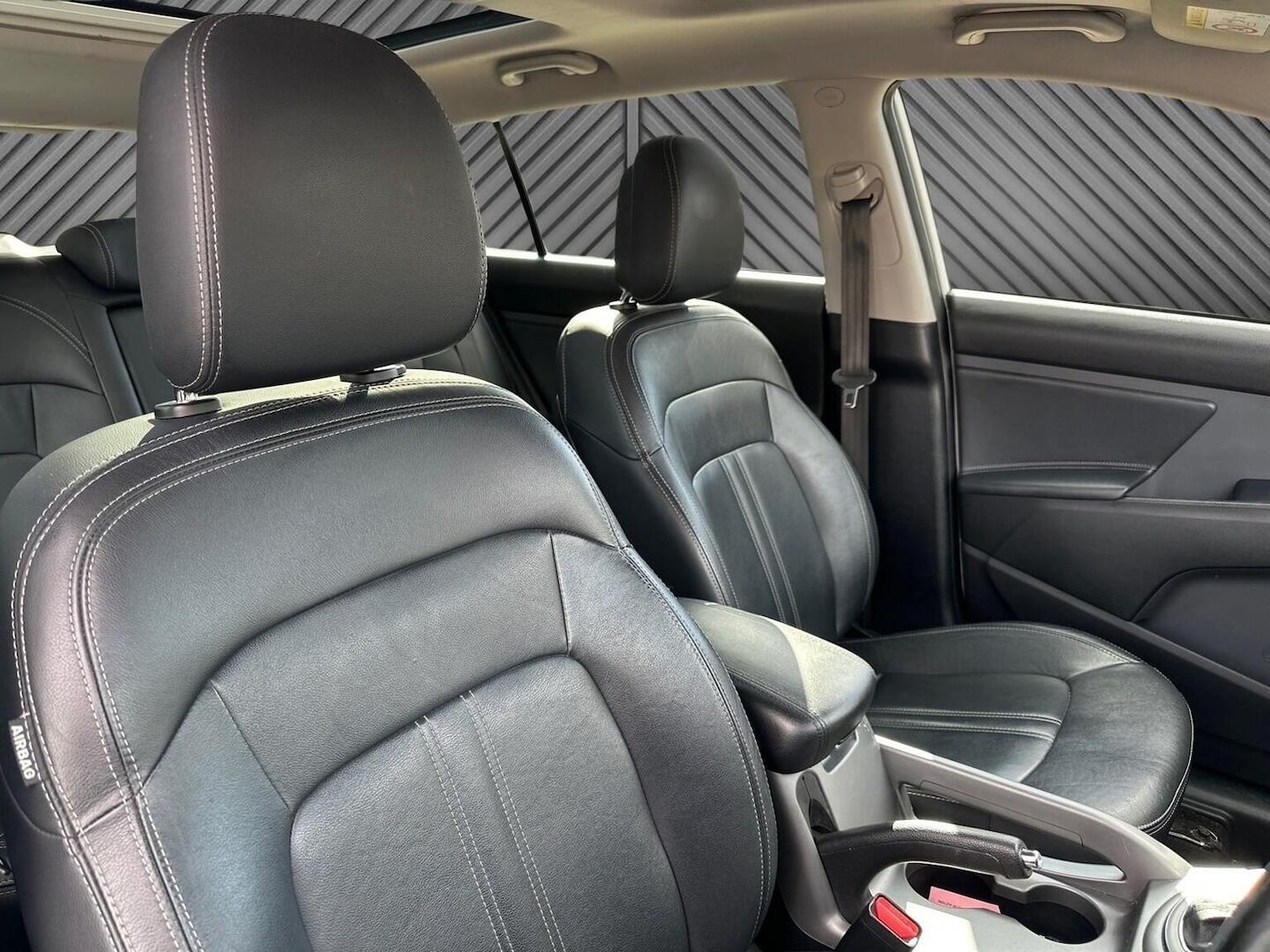 Used Kia Sportage 2015 for sale - 78018365: Photo 15