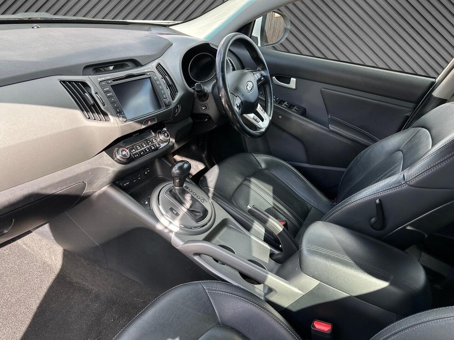 Used Kia Sportage 2015 for sale - 78018365: Photo 31