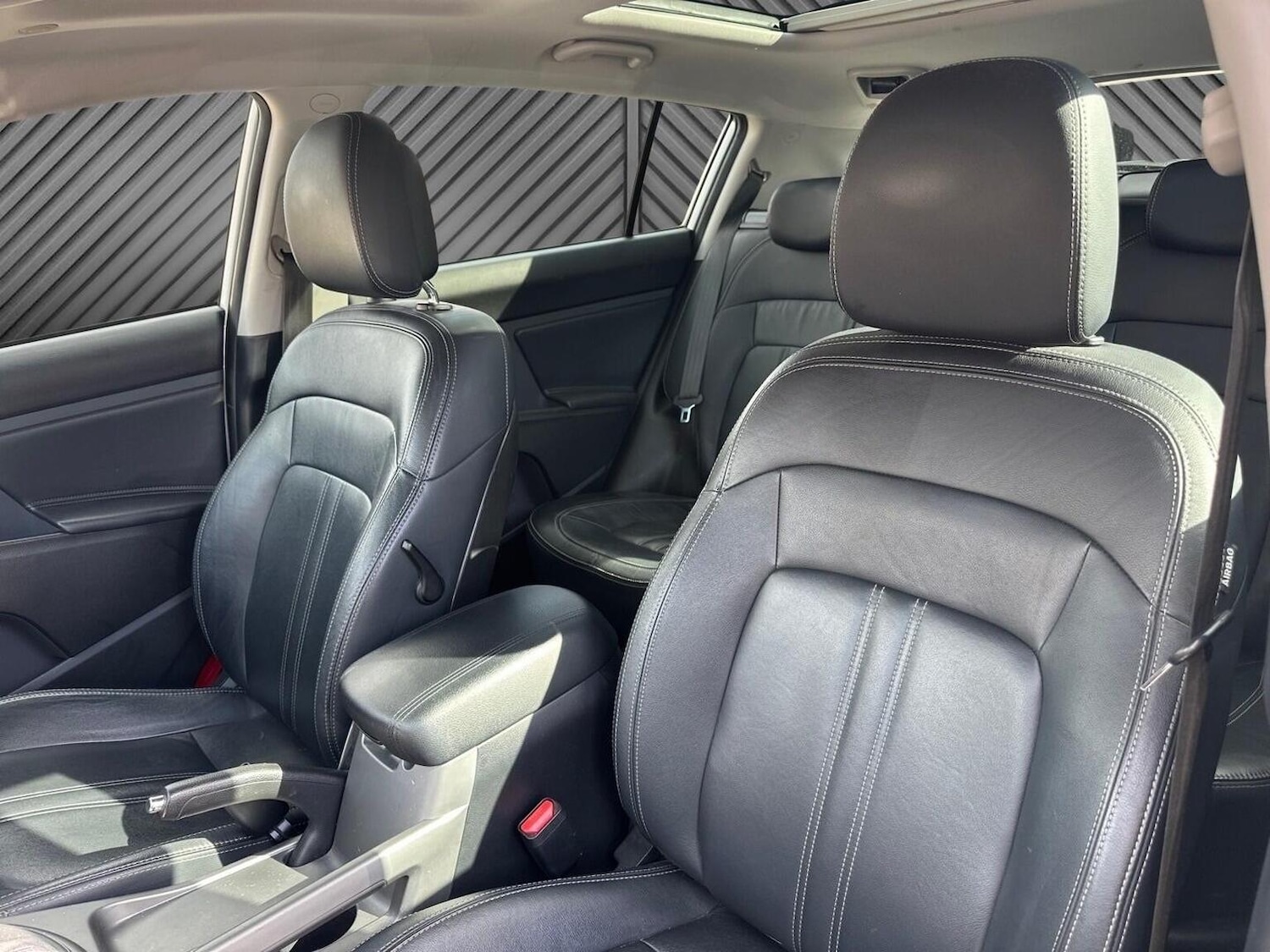 Used Kia Sportage 2015 for sale - 78018365: Photo 32