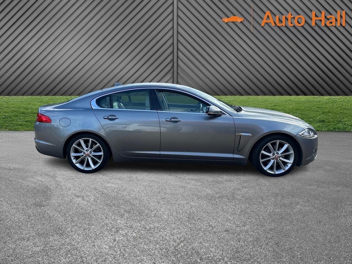 Used Jaguar XF 2014 for sale - 78018304: Photo 11