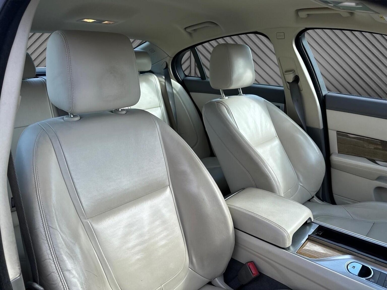 Used Jaguar XF 2014 for sale - 78018304: Photo 14