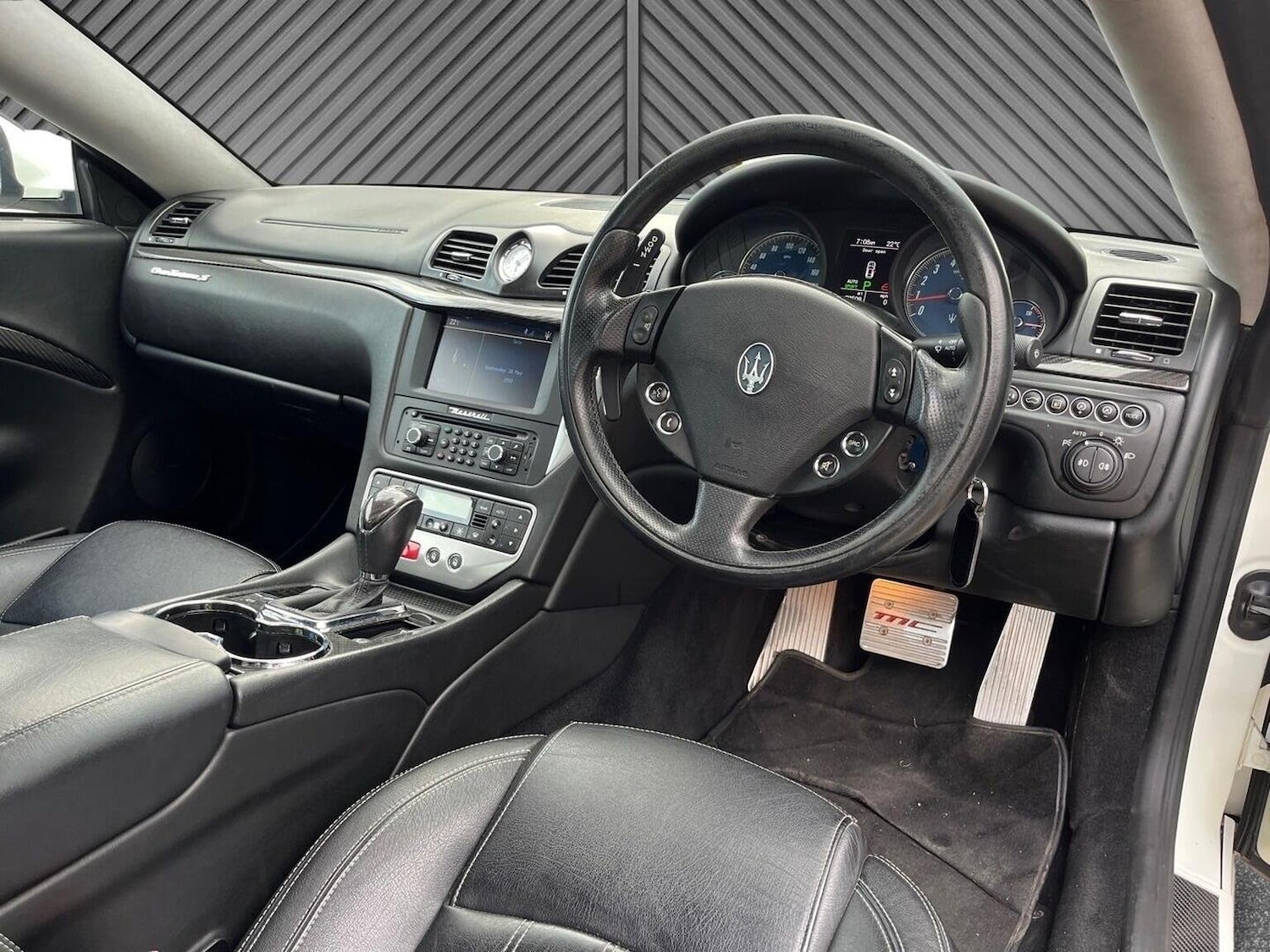 Used Maserati Granturismo 2011 for sale - 76605746: Photo 15