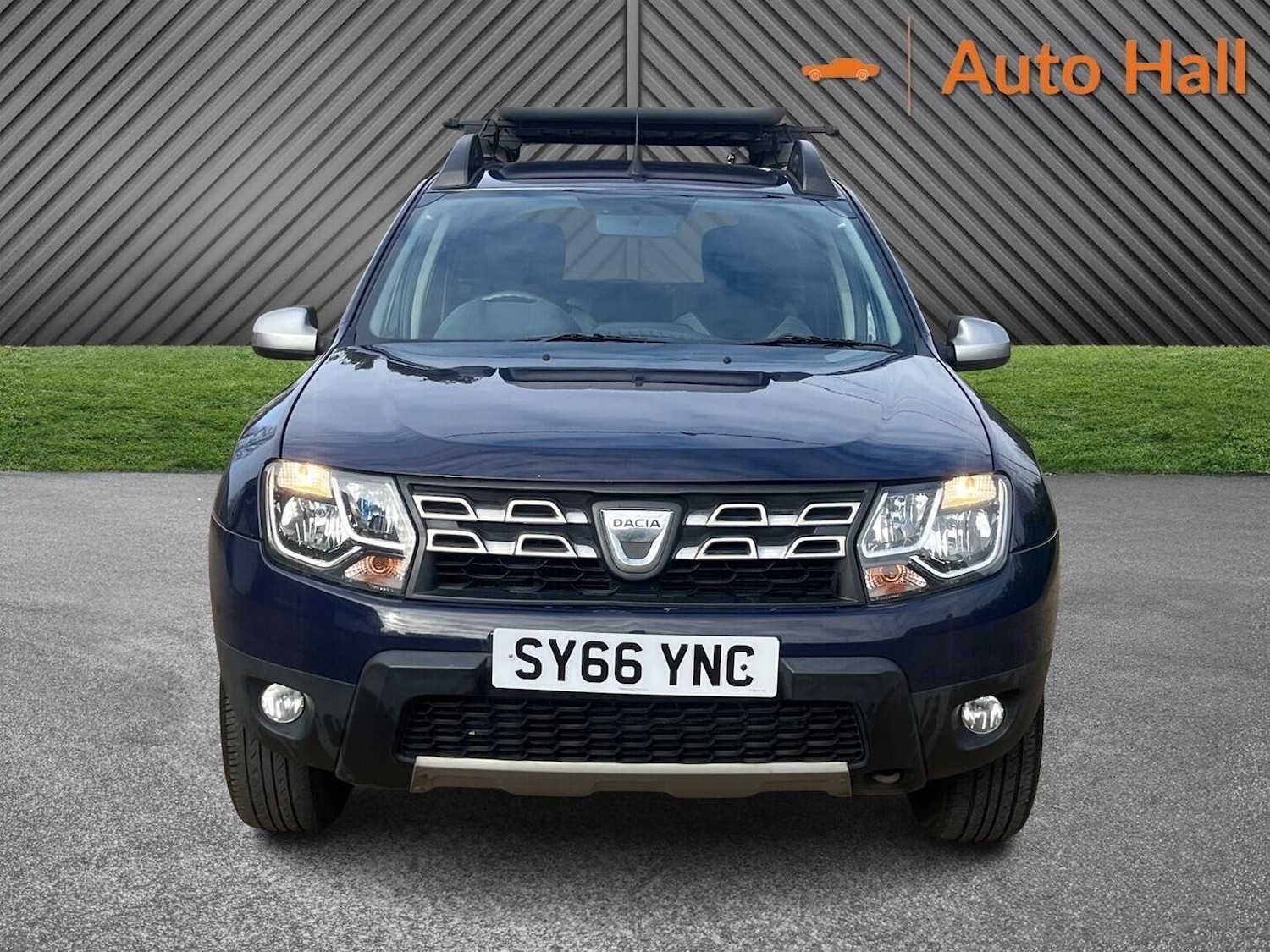 Used Dacia Duster 2016 for sale - 77735727: Photo 2