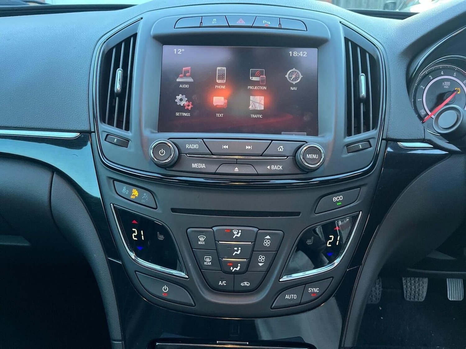 Used Vauxhall Insignia 2017 for sale - 77781768: Photo 26