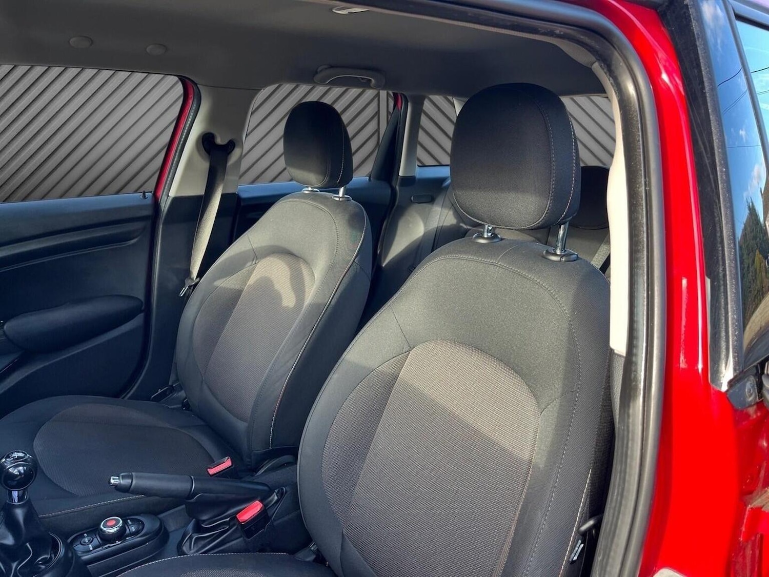 Used MINI Hatch 2018 for sale - 76896938: Photo 30