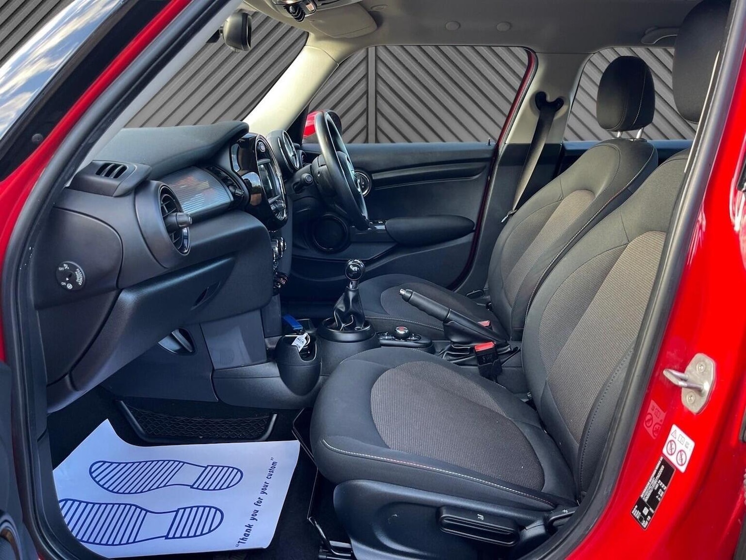 Used MINI Hatch 2018 for sale - 76896938: Photo 31