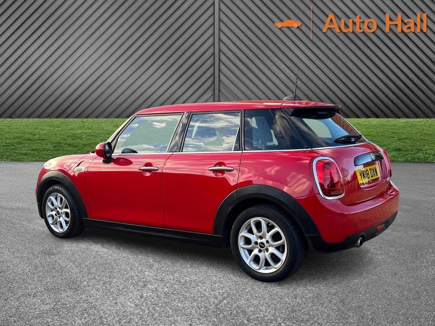 Used MINI Hatch 2018 for sale - 76896938: Photo 32